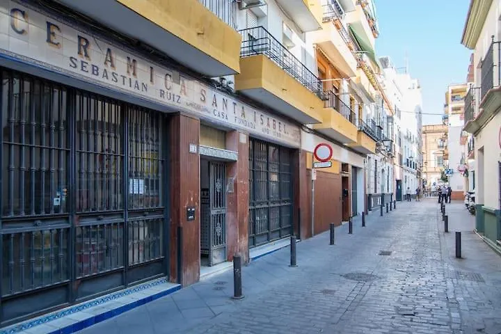 Riverside Apartment In Triana Seville